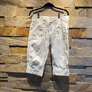 Nike Women's White Capri Pants